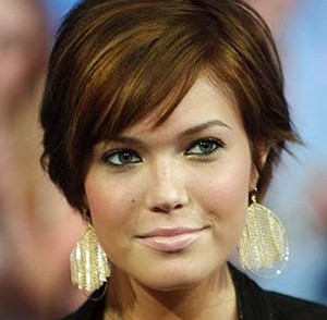 Coiffure-tendance-visage-rond-2012.jpg