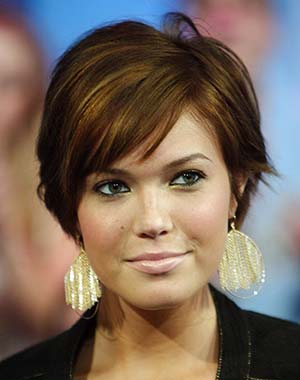 Coiffure-tendance-visage-rond-2012.jpg