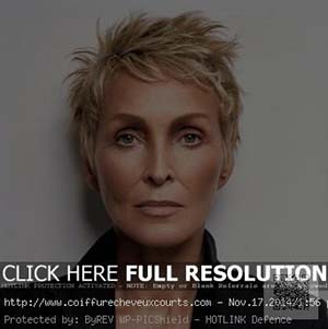 coiffure-femme-60-ans-cheveux-tres-courts.jpg