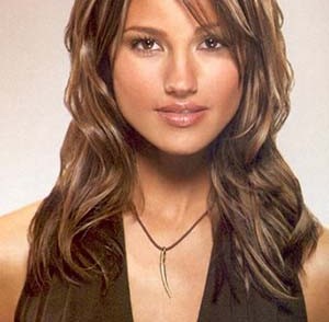 coupe-de-cheveux-tendance-2013-pour-visage-rond.jpg