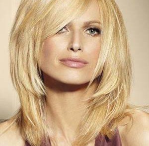 coupe-femme-blonde-cheveux-fins.jpg